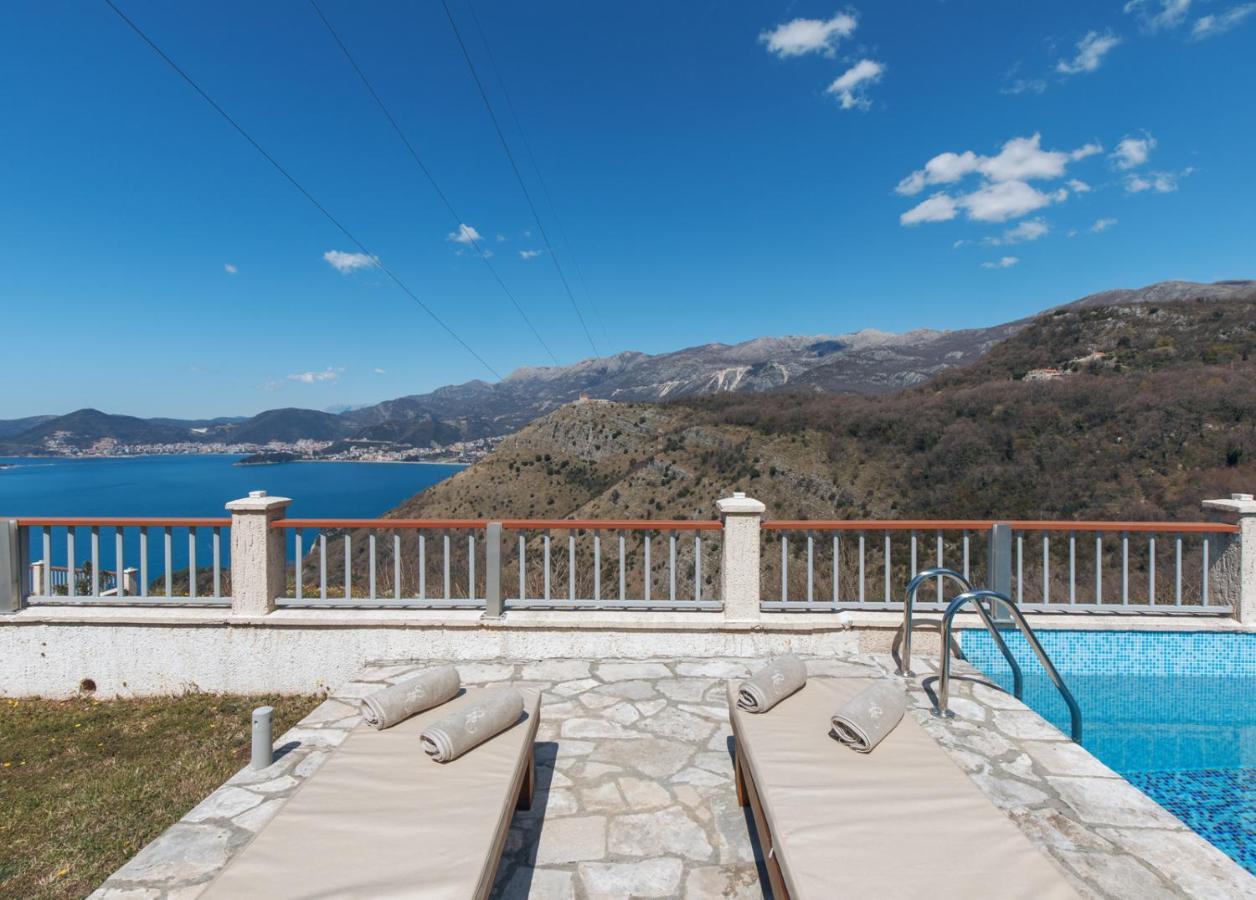 Carsko Selo Blizikuce Budva