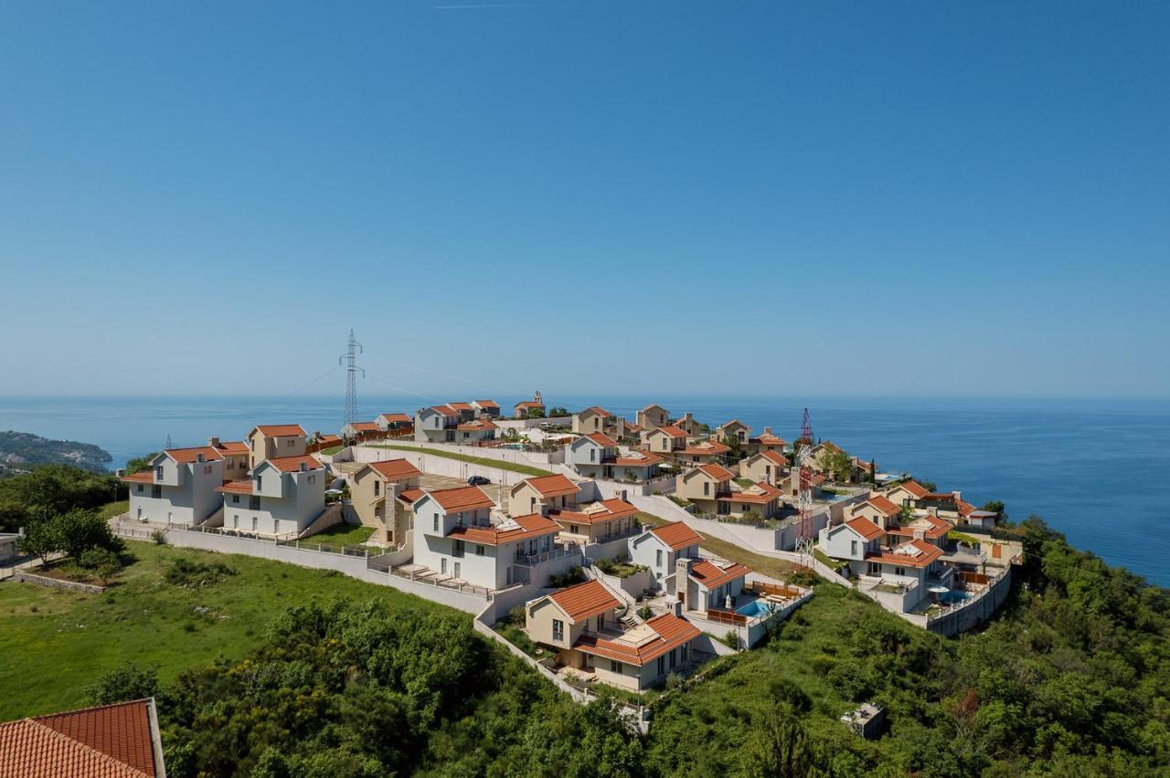 Carsko Selo Blizikuce Ferienhaus *