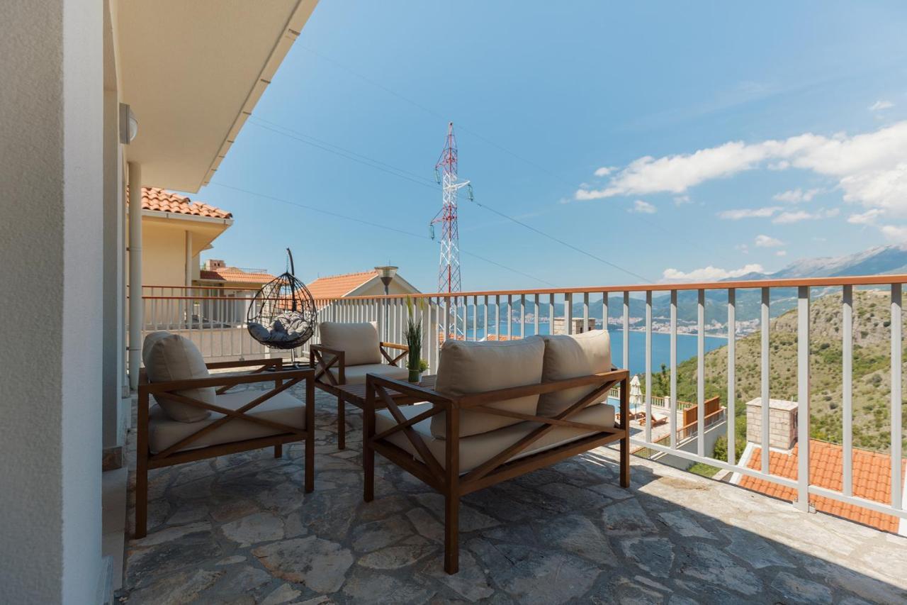 Carsko Selo Blizikuce Ferienhaus *