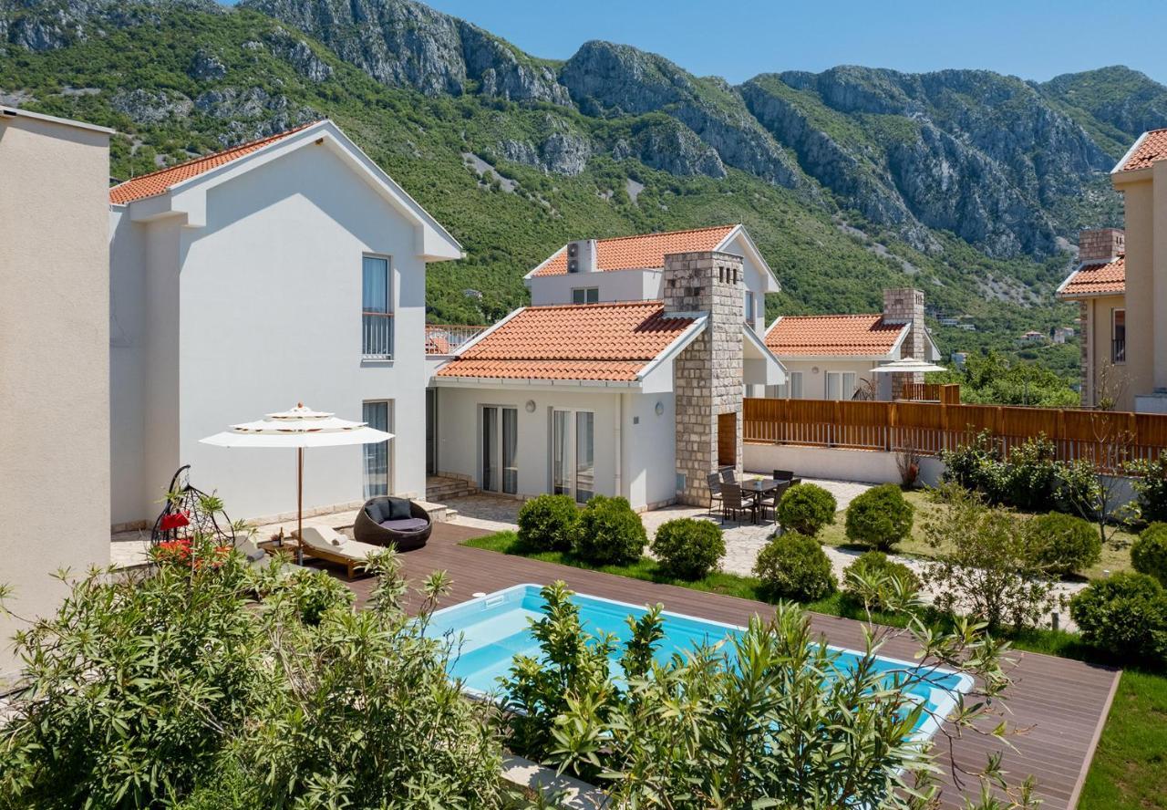 Carsko Selo Blizikuce Ferienhaus *