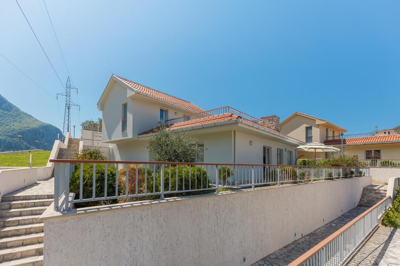 Carsko Selo Blizikuce Ferienhaus Budva