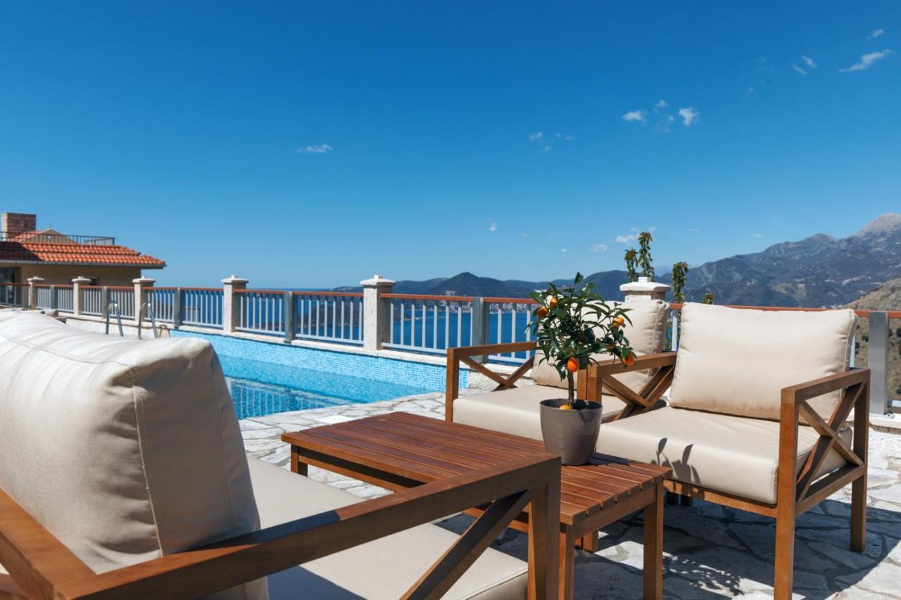 Ferienhaus Carsko Selo Blizikuce Budva